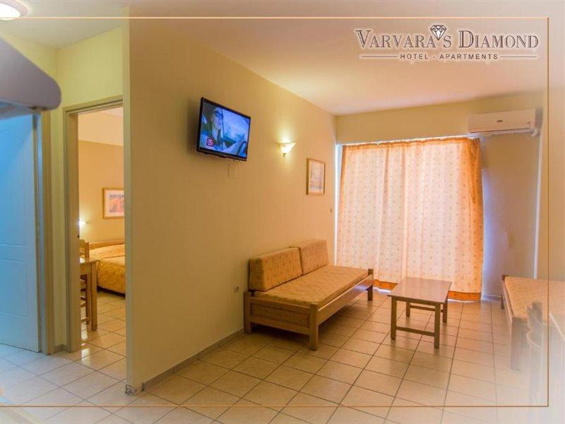 Varvaras Diamond Hotel プラタネス エクステリア 写真
